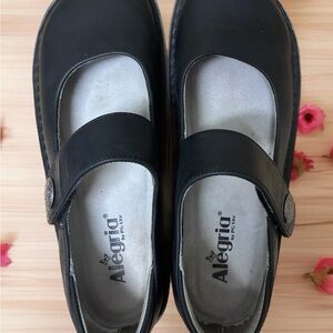 Alegria Black Mary Jane Slip-On Comfort Clogs